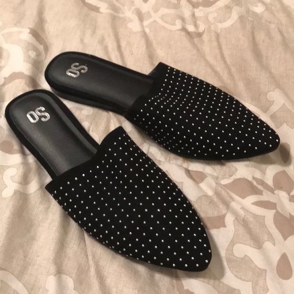 SO Shoes - SO Cute Flat  Slip Ons